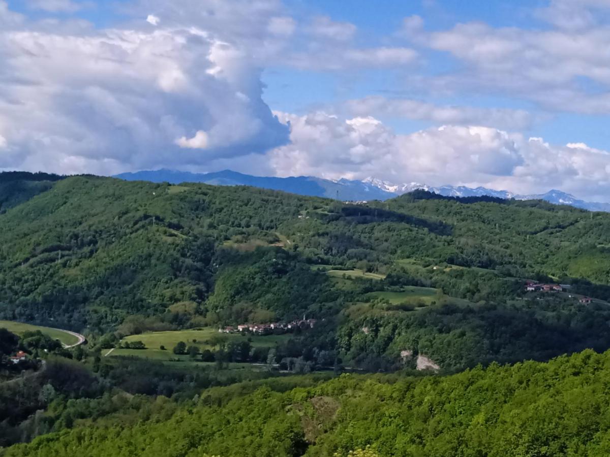 Bed and Breakfast Cascina Boschetto Saliceto Екстер'єр фото